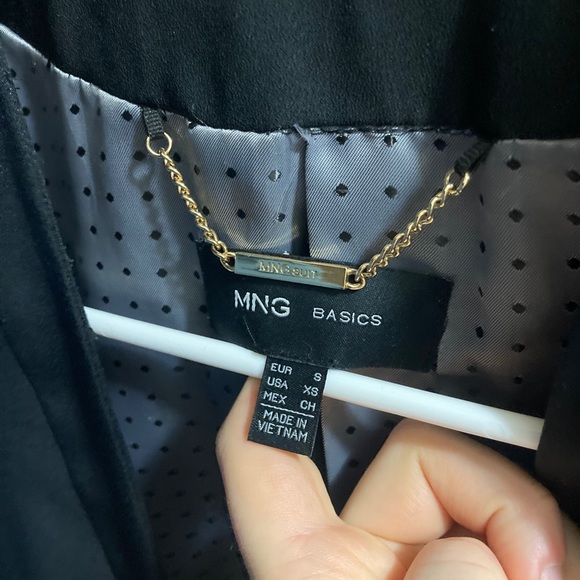 MNG Basics Suit Jacket - Picture 3 of 8